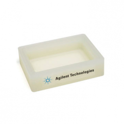 Vacuum manifolds for 96-well plates